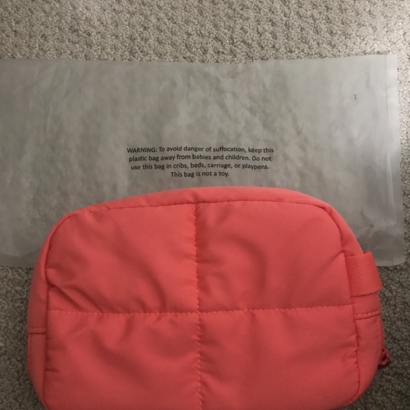 makeup bag - Picture 2 of 2